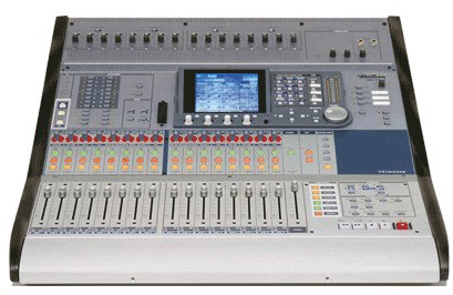 日本TASCAM DM-3200 數(shù)字調(diào)音臺